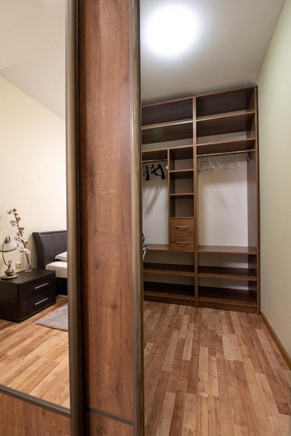Comfort Apartment Lviv Eksteriør bilde